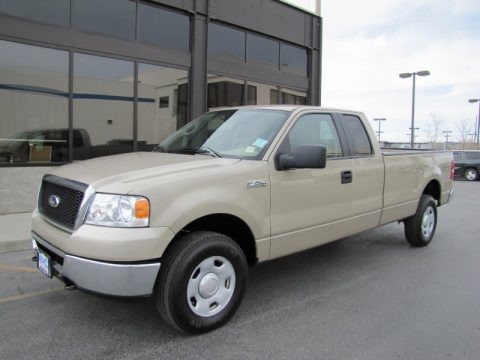 2007 Ford F150 XL SuperCab 4x4 Data, Info and Specs