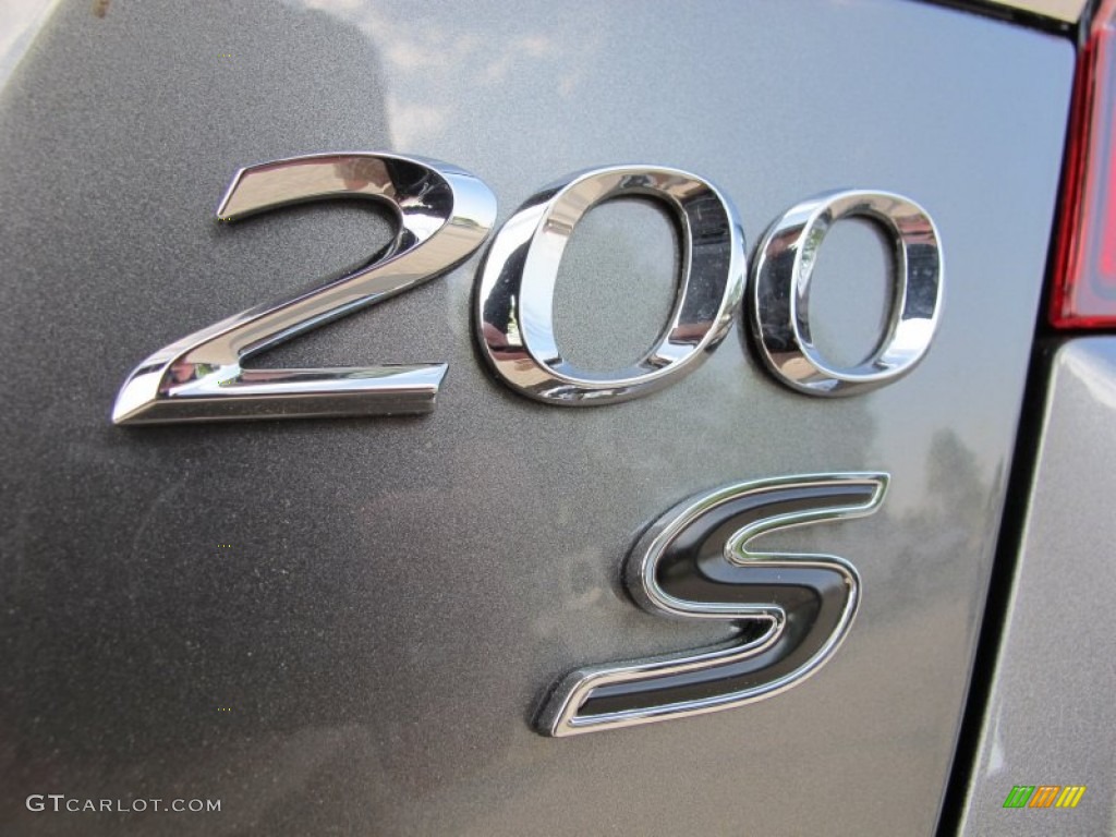 2012 Chrysler 200 S Hard Top Convertible Marks and Logos Photos