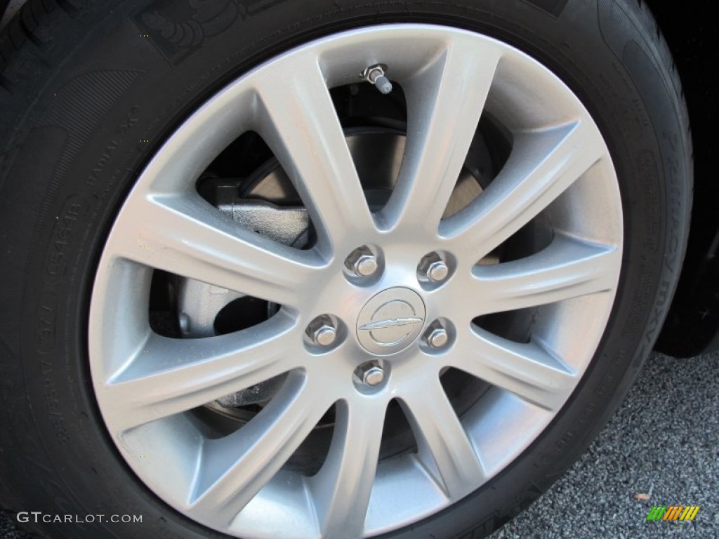 2012 Chrysler 200 Touring Convertible Wheel Photo #63204813