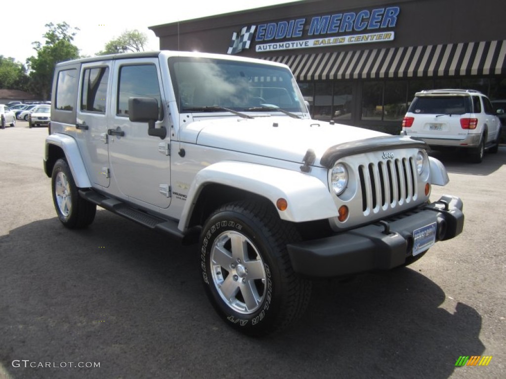 2008 Wrangler Unlimited Sahara 4x4 - Bright Silver Metallic / Dark Slate Gray/Med Slate Gray photo #1