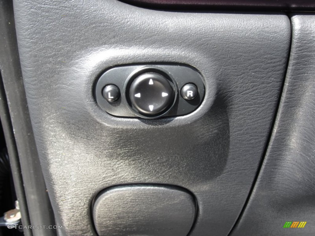 2005 PT Cruiser Limited Turbo - Dark Plum Pearl / Dark Slate Gray photo #30
