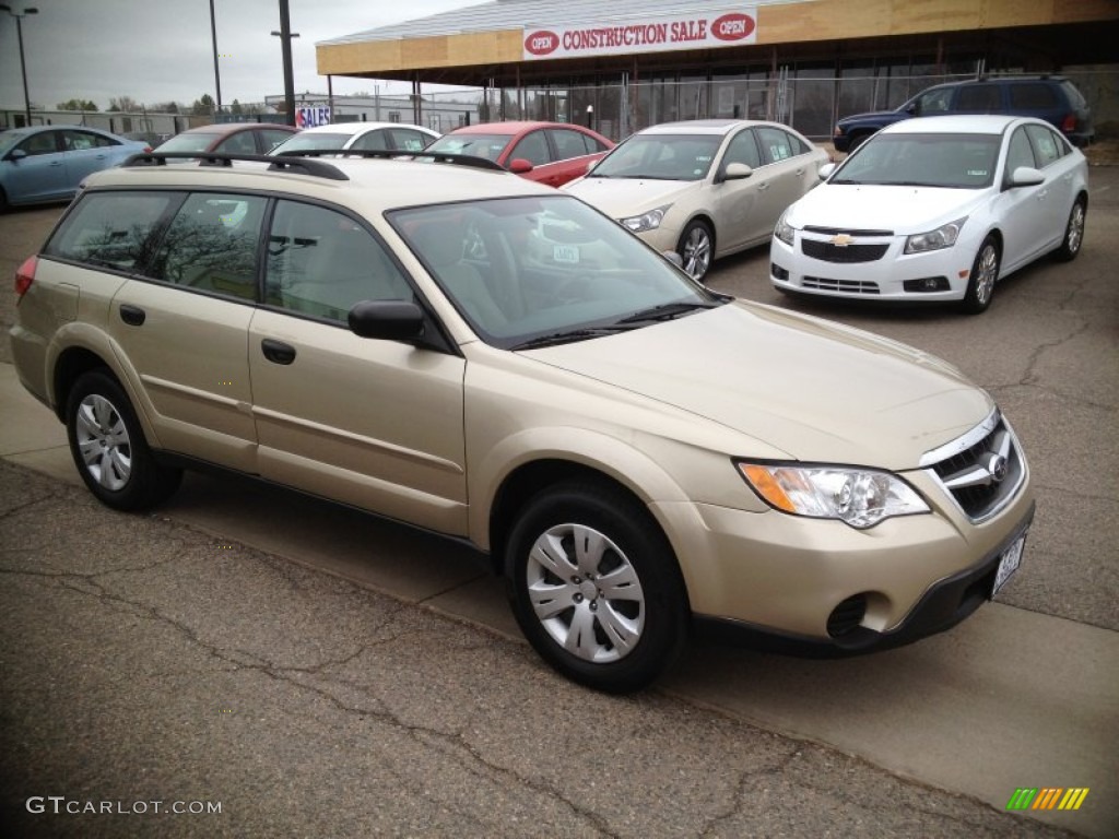 2009 Outback 2.5i Wagon - Harvest Gold Metallic / Warm Ivory photo #3