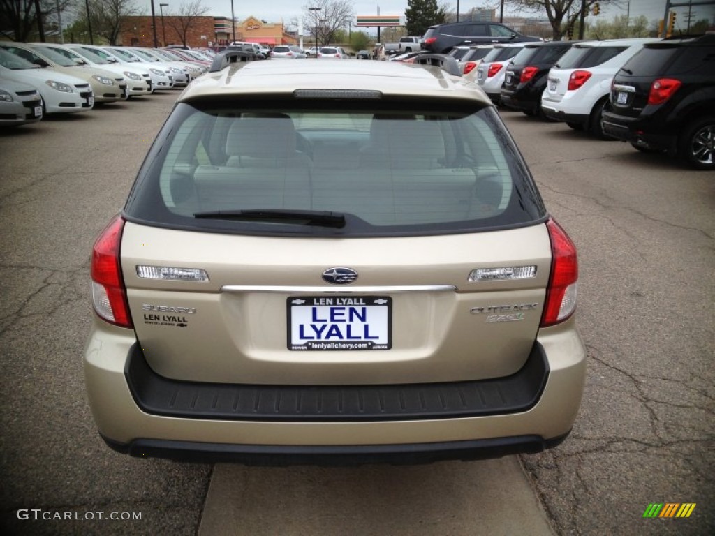 2009 Outback 2.5i Wagon - Harvest Gold Metallic / Warm Ivory photo #5