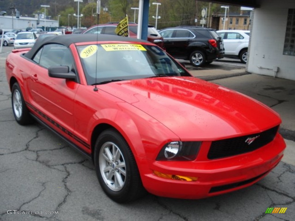 2007 Mustang V6 Premium Convertible - Torch Red / Light Graphite photo #2