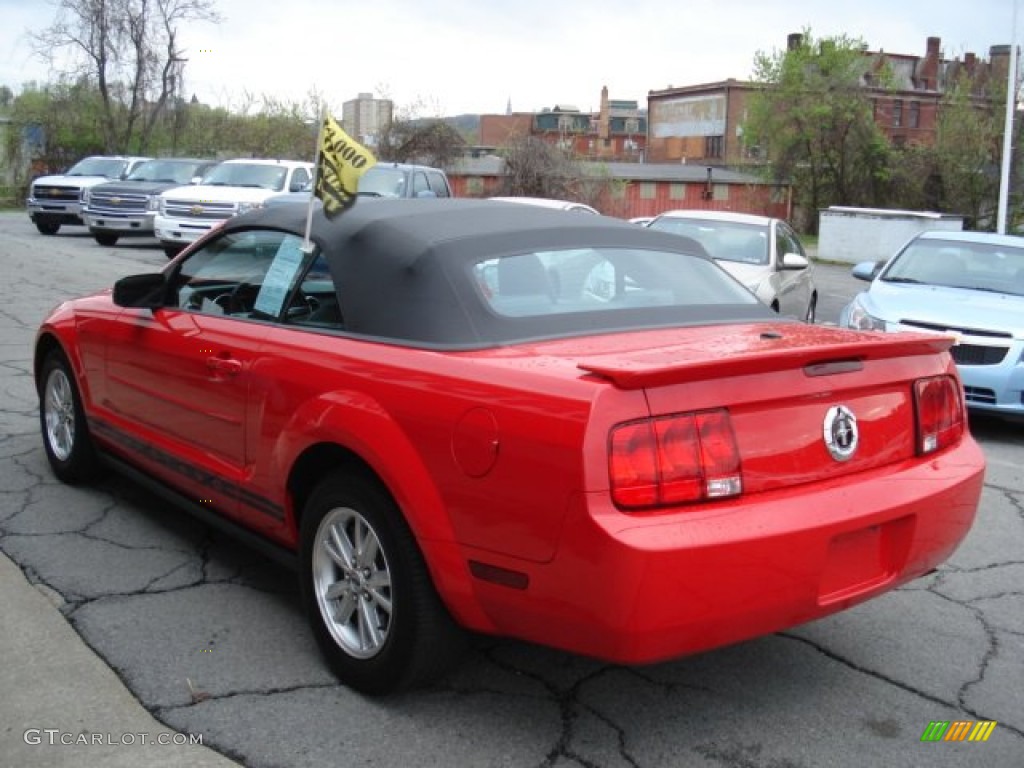 2007 Mustang V6 Premium Convertible - Torch Red / Light Graphite photo #6