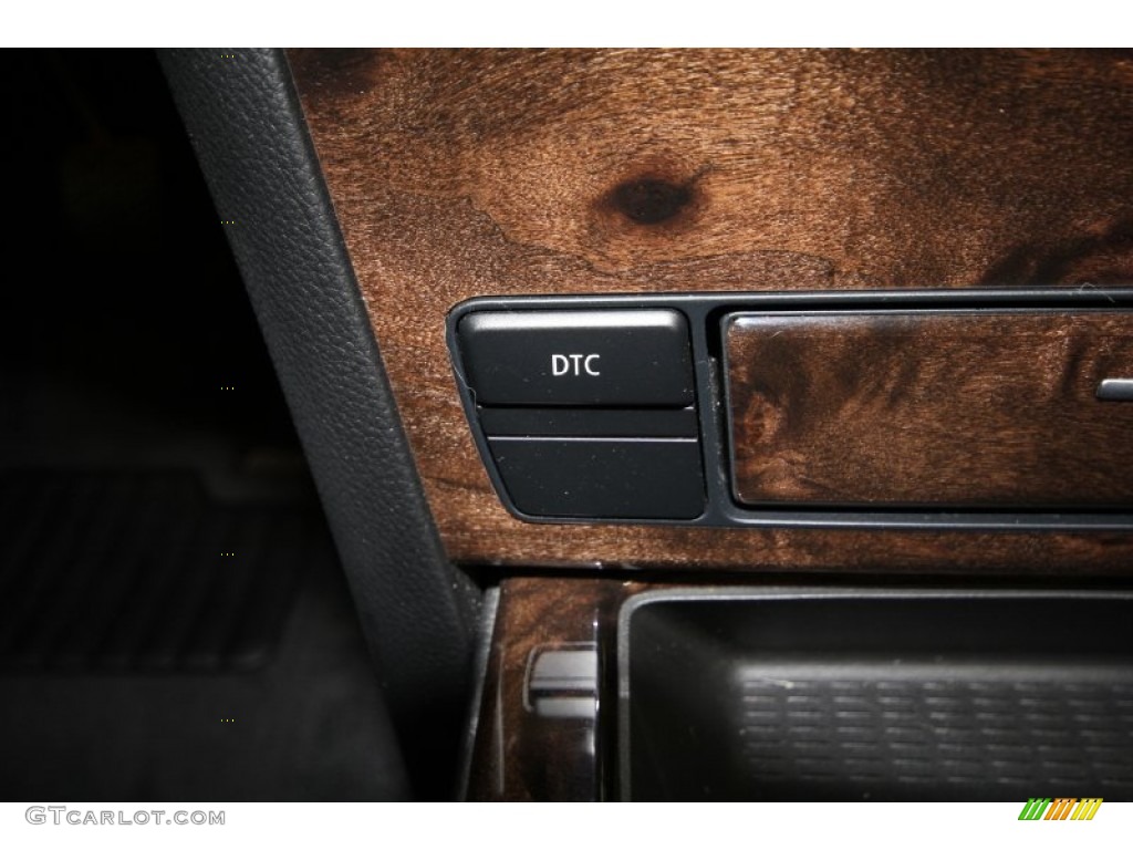 2009 5 Series 550i Sedan - Jet Black / Black photo #24