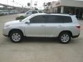 2011 Classic Silver Metallic Toyota Highlander SE  photo #2