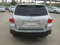 2011 Classic Silver Metallic Toyota Highlander SE  photo #4