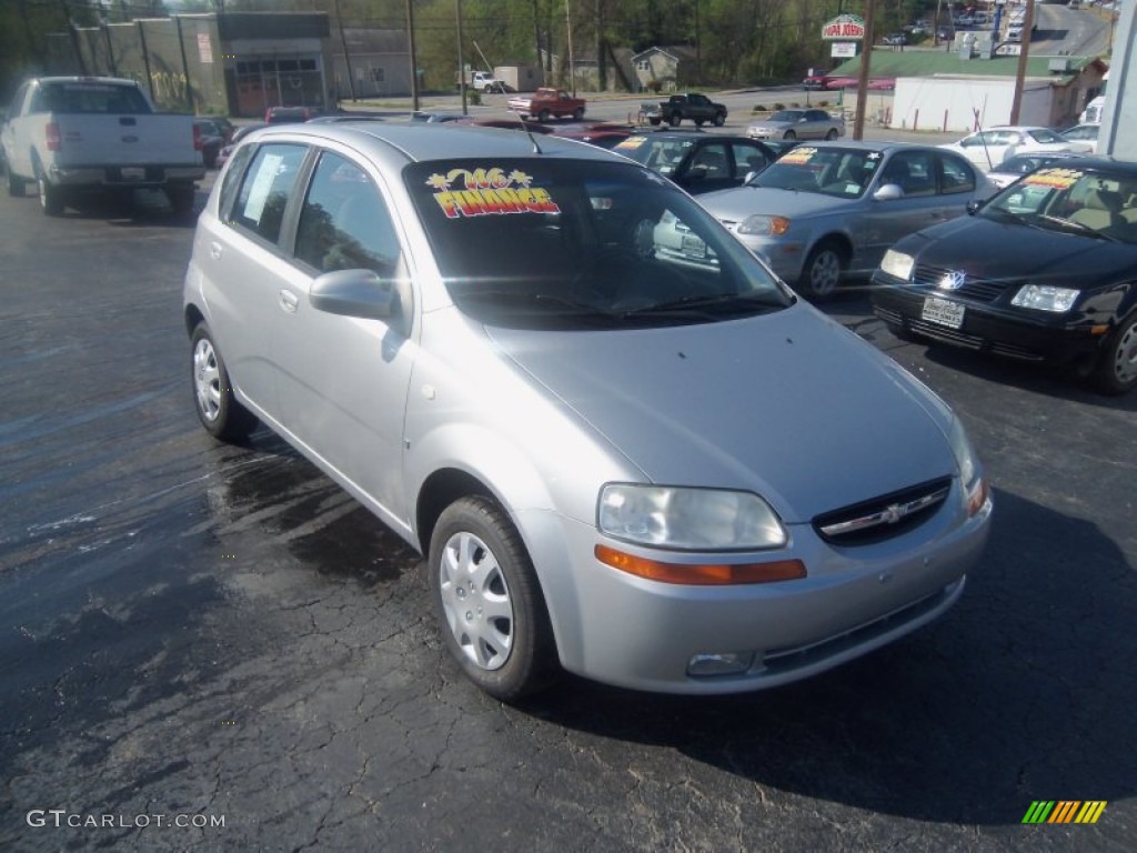 2007 Aveo 5 LS Hatchback - Cosmic Silver / Charcoal Black photo #1