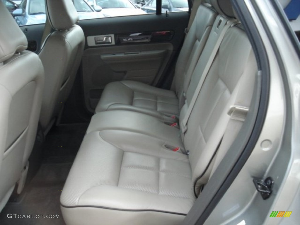 2008 Lincoln MKX AWD Rear Seat Photo #63208608