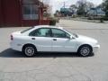 White - S40 1.9T Photo No. 8
