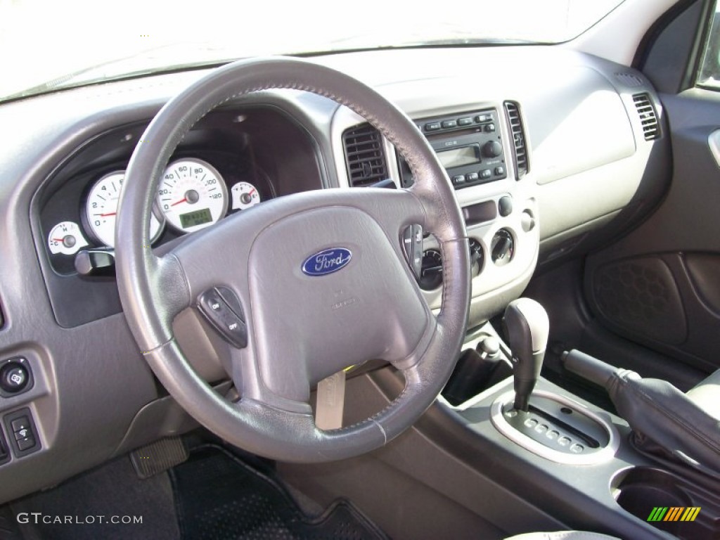 2005 Ford Escape XLT V6 Medium/Dark Flint Grey Steering Wheel Photo #63211962