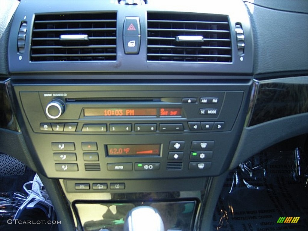 2009 BMW X3 xDrive30i Controls Photo #63212571