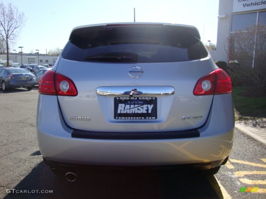 2011 Rogue SV AWD - Silver Ice Metallic / Black photo #5