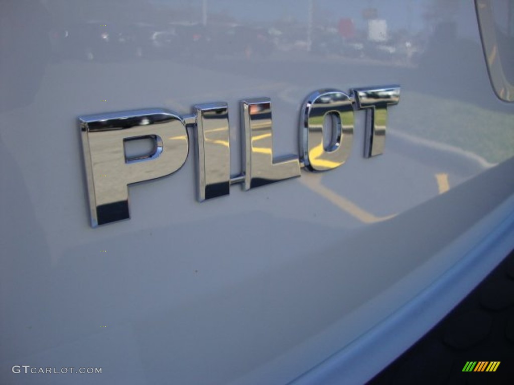 2006 Honda Pilot EX-L 4WD Marks and Logos Photo #63214149