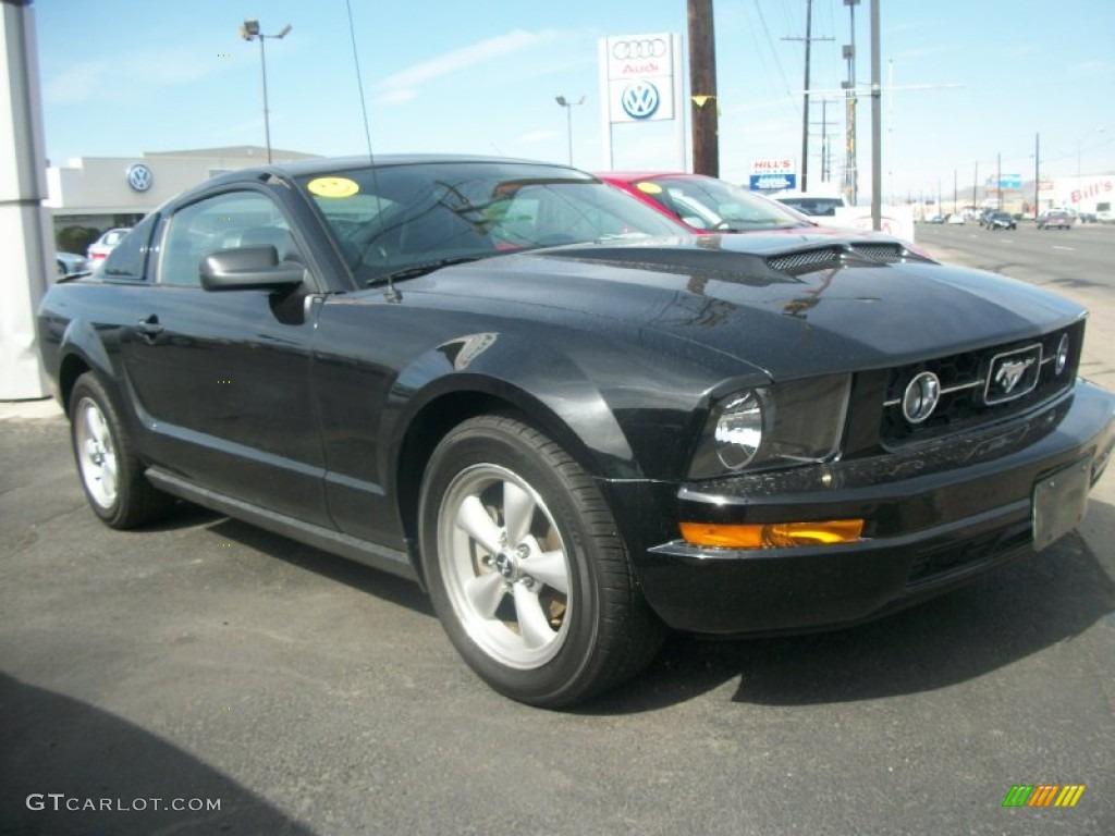 2007 Mustang V6 Premium Coupe - Black / Dark Charcoal photo #1