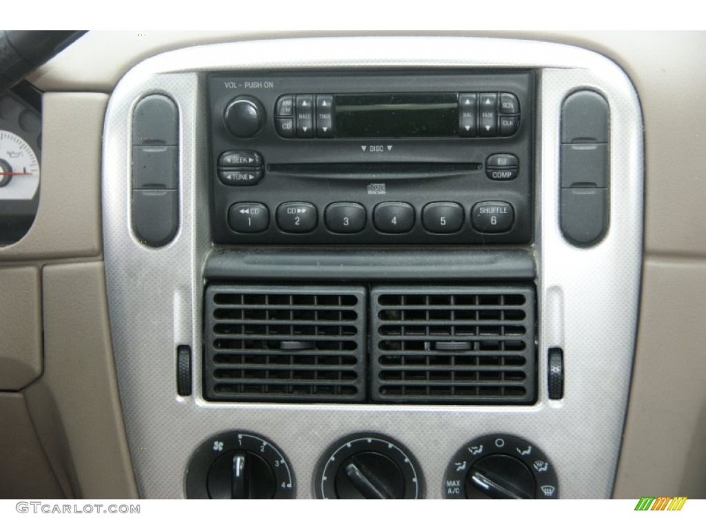 2004 Mercury Mountaineer AWD Controls Photo #63217848