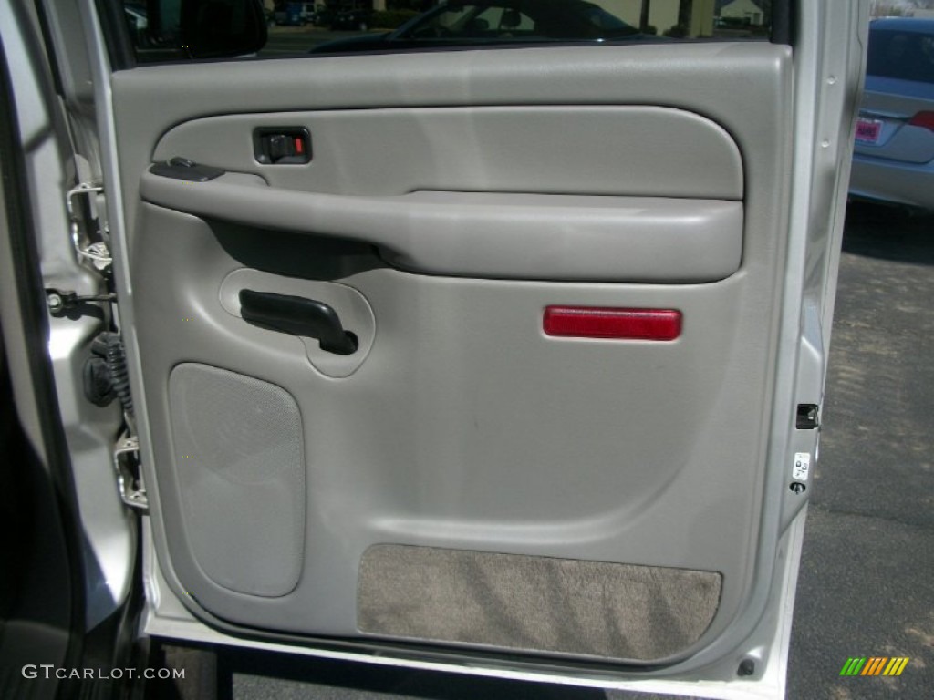 2004 Suburban 1500 LT 4x4 - Silver Birch Metallic / Gray/Dark Charcoal photo #26