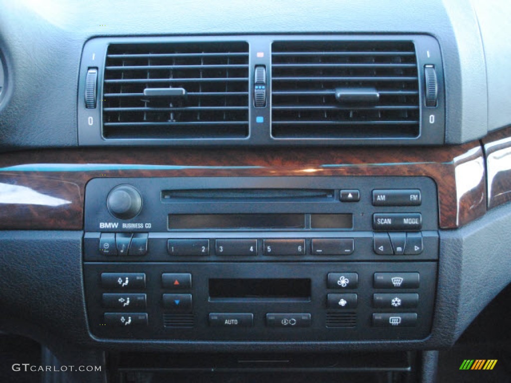 2004 3 Series 325i Sedan - Silver Grey Metallic / Black photo #24