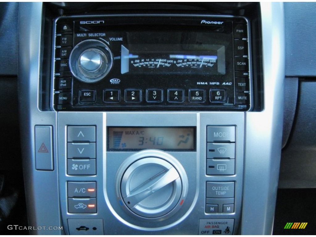 2009 Scion tC Standard tC Model Controls Photo #63220458