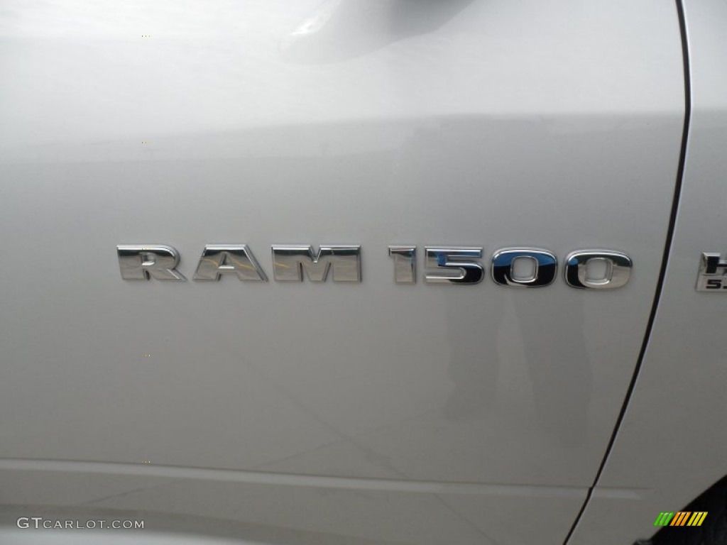 2011 Ram 1500 SLT Quad Cab 4x4 - Bright Silver Metallic / Dark Slate Gray/Medium Graystone photo #17