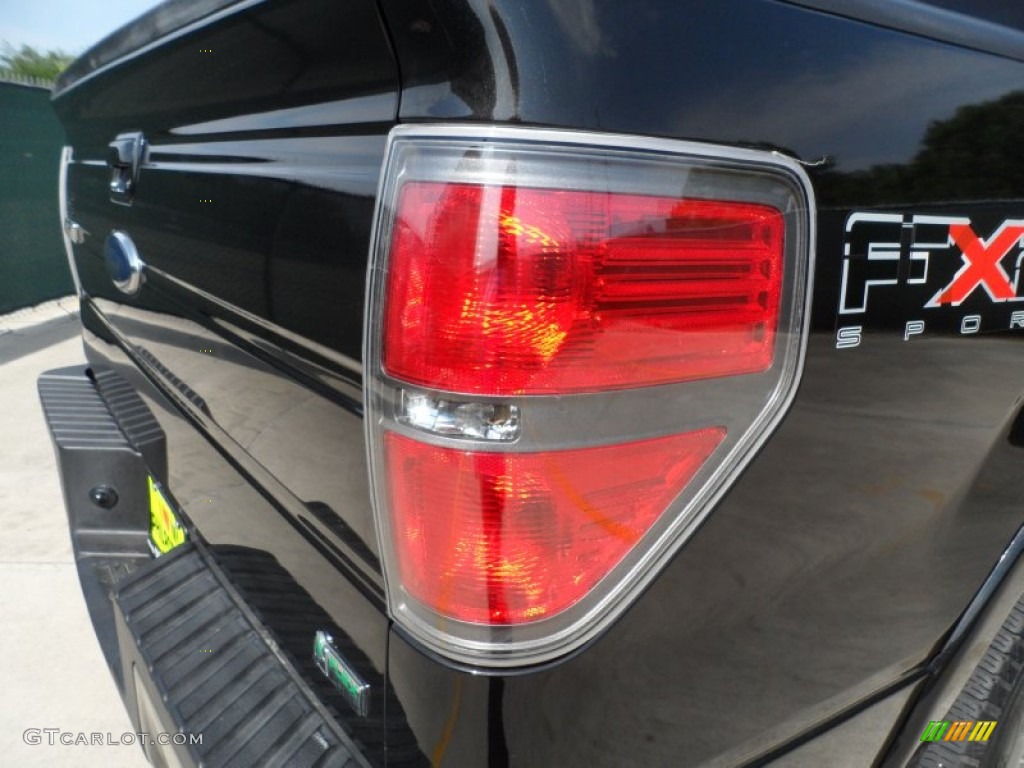 2010 F150 FX2 SuperCrew - Tuxedo Black / Black photo #20