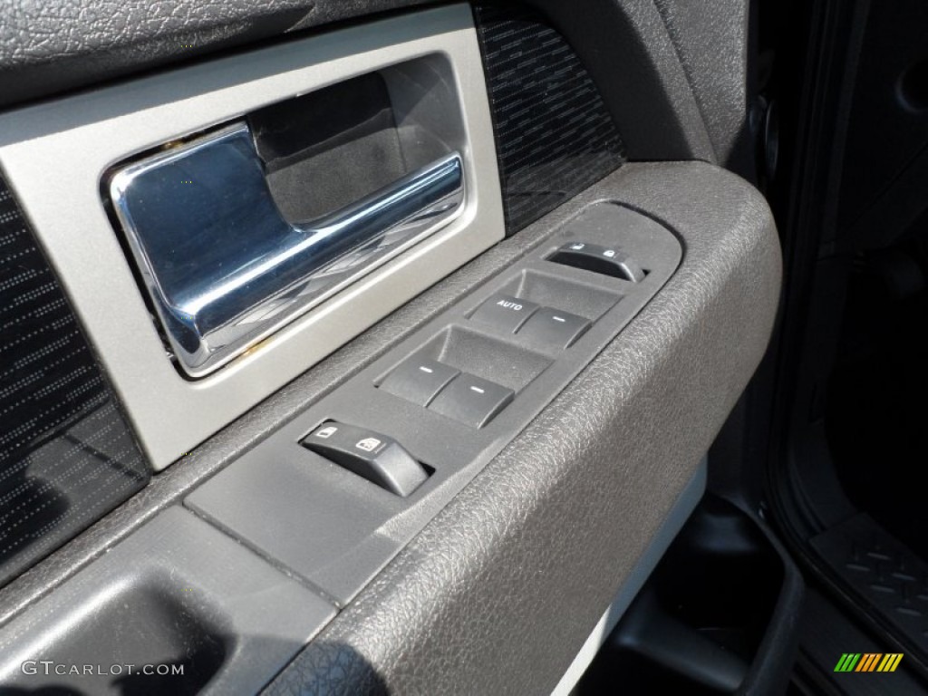 2010 F150 FX2 SuperCrew - Tuxedo Black / Black photo #35