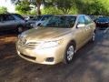 Sandy Beach Metallic - Camry LE Photo No. 4