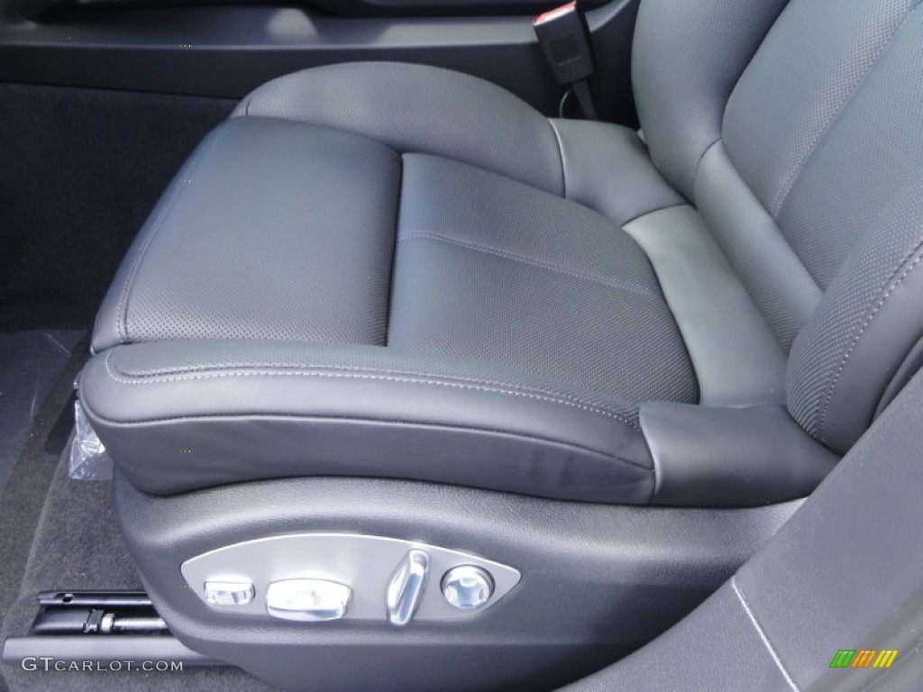 2012 Porsche Cayenne Standard Cayenne Model Controls Photo #63228783