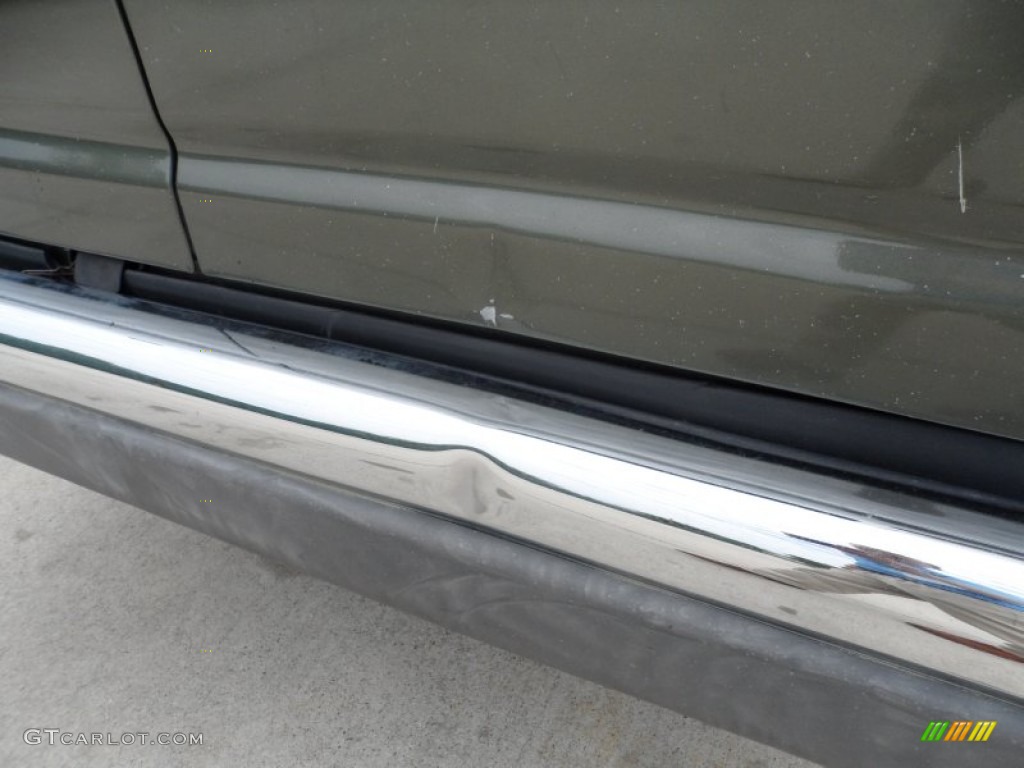 2004 E Series Van E350 Super Duty XL 15 Passenger - Estate Green Metallic / Medium Pebble photo #16