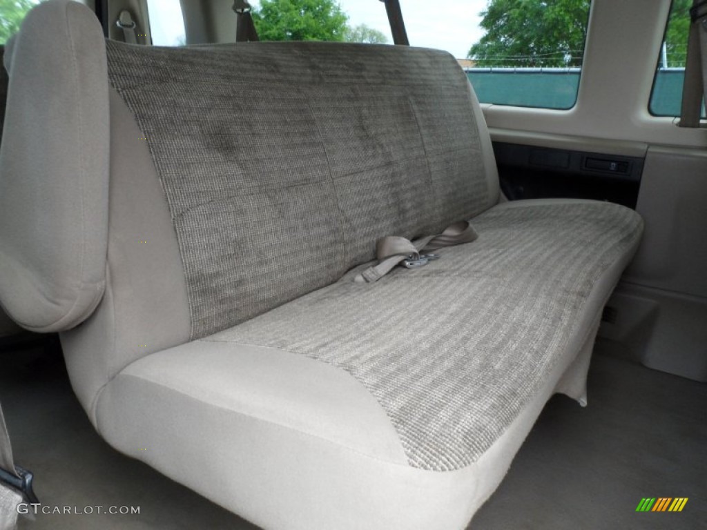 2004 E Series Van E350 Super Duty XL 15 Passenger - Estate Green Metallic / Medium Pebble photo #24