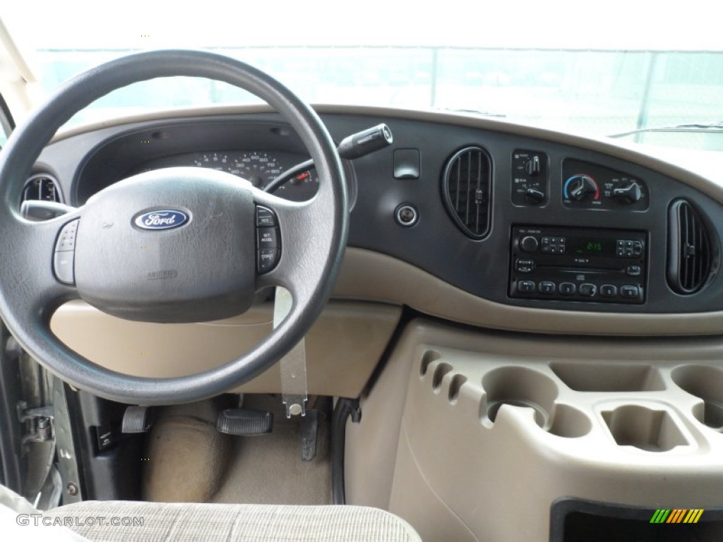 2004 E Series Van E350 Super Duty XL 15 Passenger - Estate Green Metallic / Medium Pebble photo #33