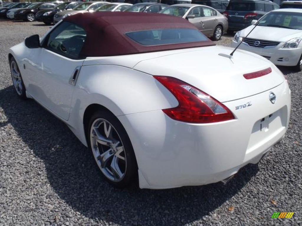 2012 370Z Sport Touring Roadster - Pearl White / Wine Red photo #5