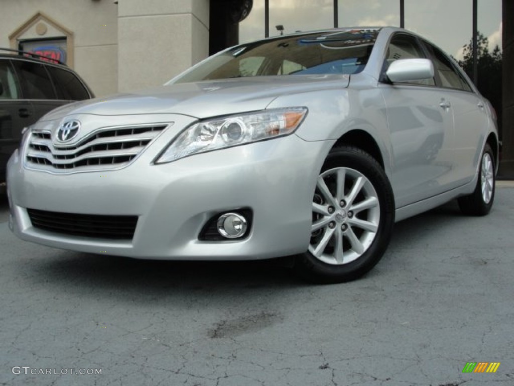 2011 Camry XLE - Classic Silver Metallic / Ash photo #1