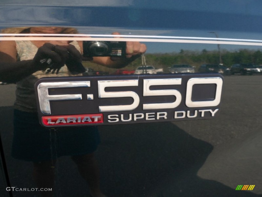 2003 Ford F550 Super Duty Lariat Crew Cab 4x4 Chassis Dump Truck Marks and Logos Photos