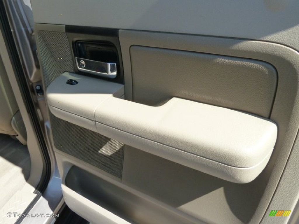 2004 F150 XLT SuperCrew 4x4 - Arizona Beige Metallic / Tan photo #18