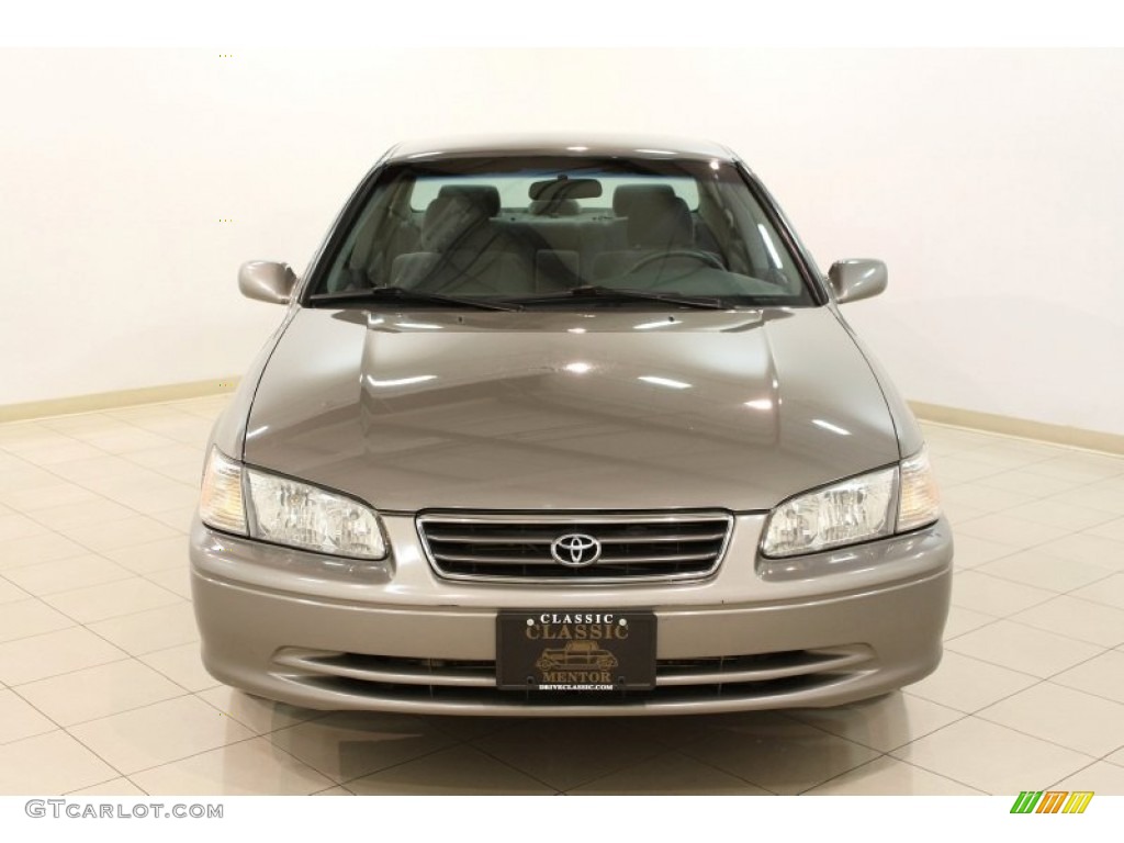 2001 Camry LE - Antique Sage Pearl / Gray photo #2