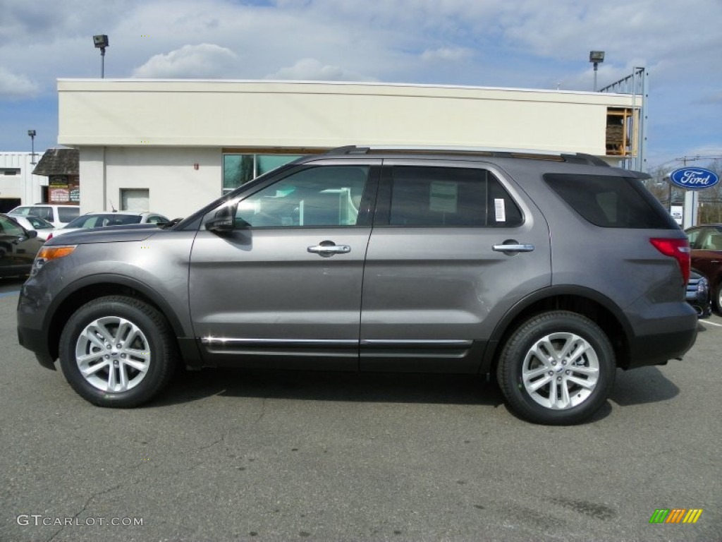 2013 Explorer XLT 4WD - Sterling Gray Metallic / Medium Light Stone photo #1