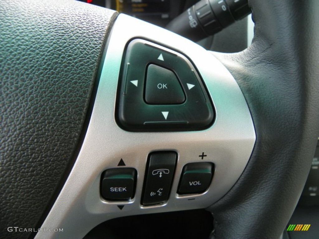 2013 Ford Explorer XLT 4WD Controls Photo #63239349