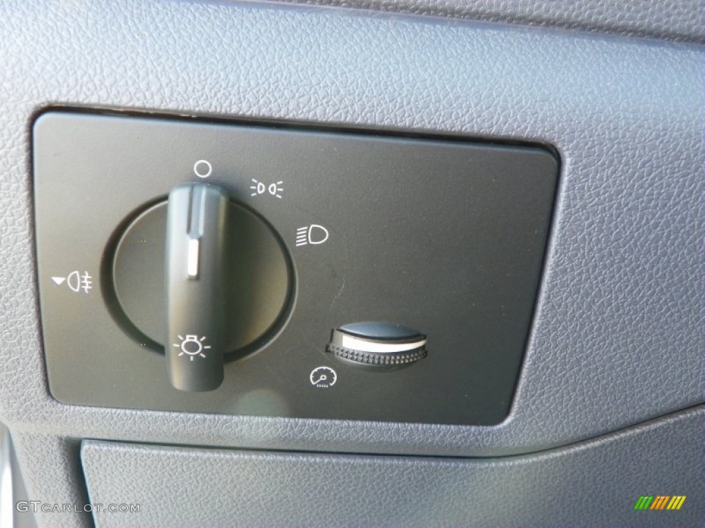 2012 Ford Transit Connect XLT Van Controls Photo #63240240