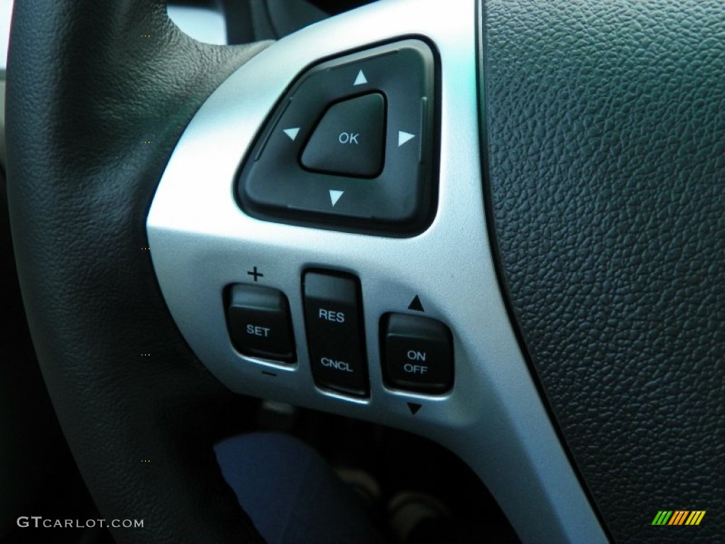 2013 Ford Explorer XLT 4WD Controls Photo #63240447