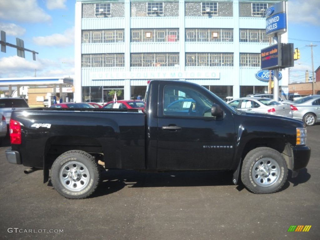 2009 Silverado 1500 LS Regular Cab 4x4 - Black / Dark Titanium photo #1