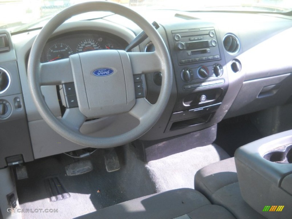 2006 F150 XLT SuperCab 4x4 - Silver Metallic / Medium/Dark Flint photo #20