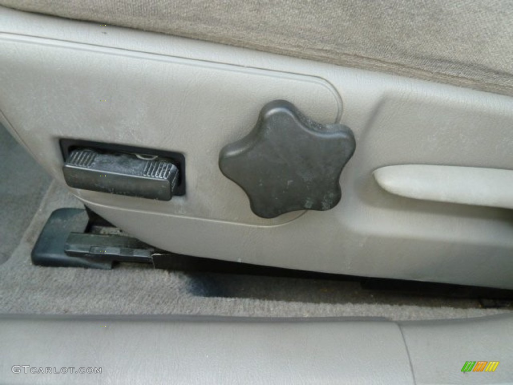 2000 Impala  - Navy Blue Metallic / Medium Gray photo #16