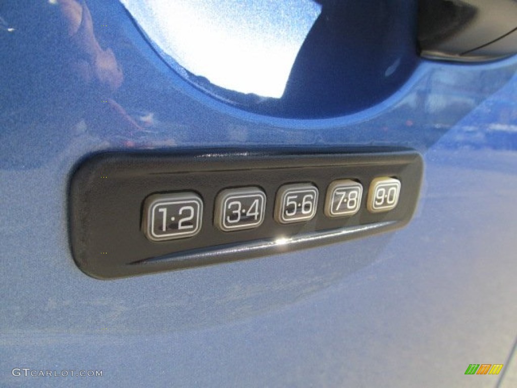 2010 Escape XLT V6 4WD - Sport Blue Metallic / Charcoal Black photo #3