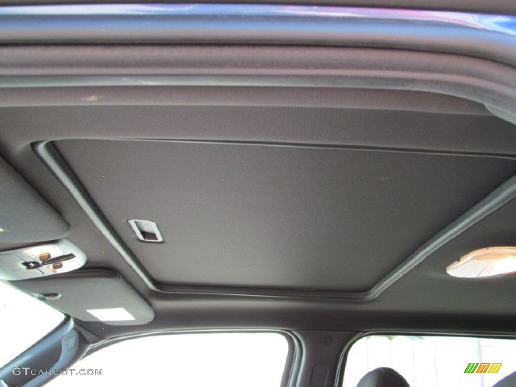 2010 Escape XLT V6 4WD - Sport Blue Metallic / Charcoal Black photo #11