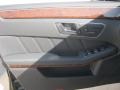 Black - E 350 Sedan Photo No. 6