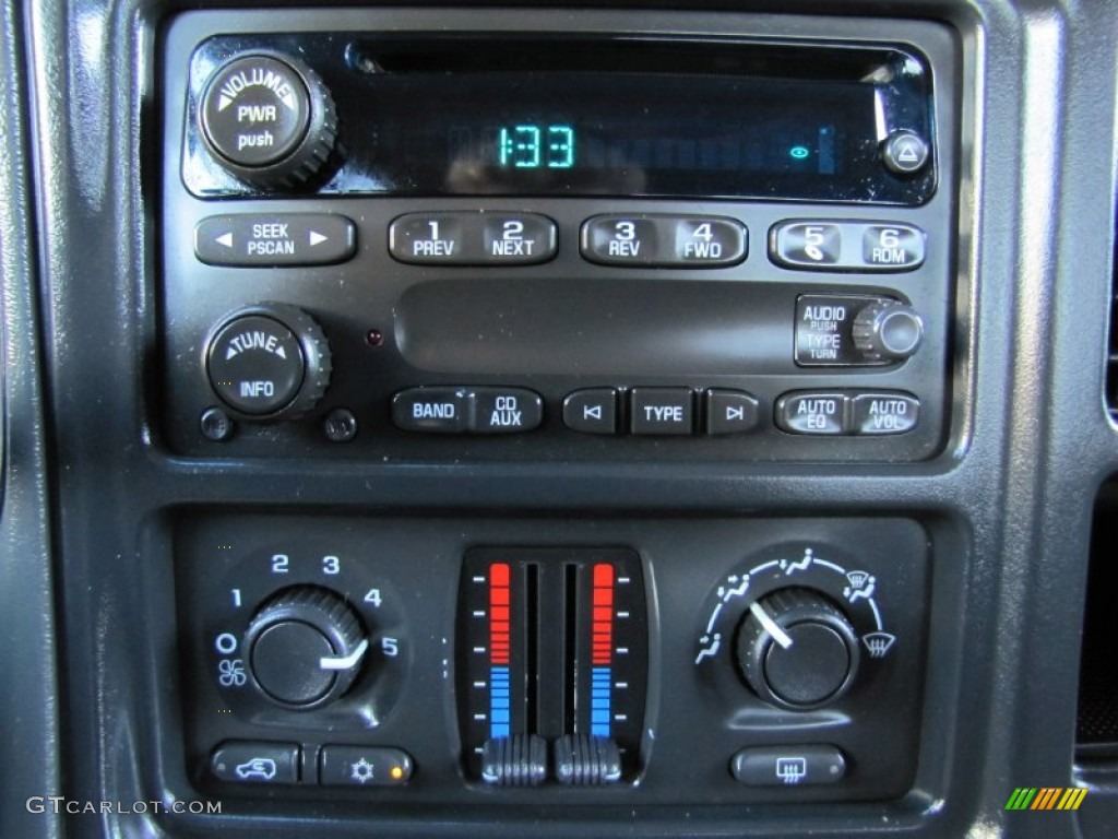 2006 Chevrolet Silverado 1500 LT Crew Cab 4x4 Audio System Photo #63251032