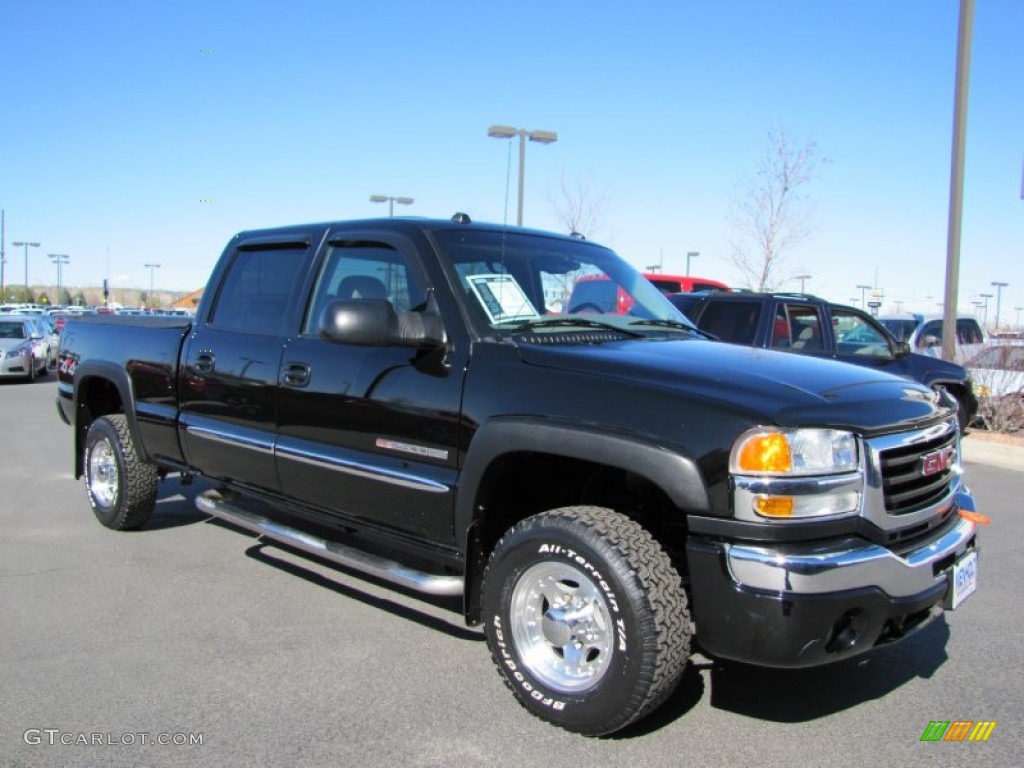 2004 Sierra 2500HD SLT Crew Cab 4x4 - Onyx Black / Dark Pewter photo #1