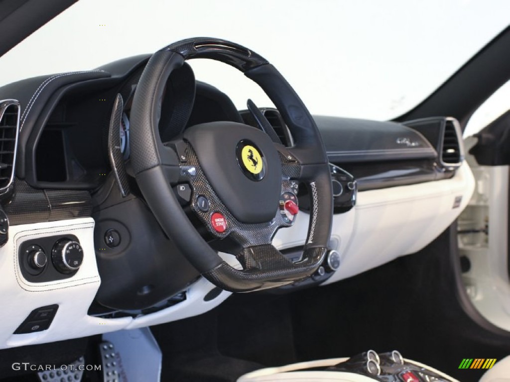 2011 Ferrari 458 Italia Crema/Nero Dashboard Photo #63253114